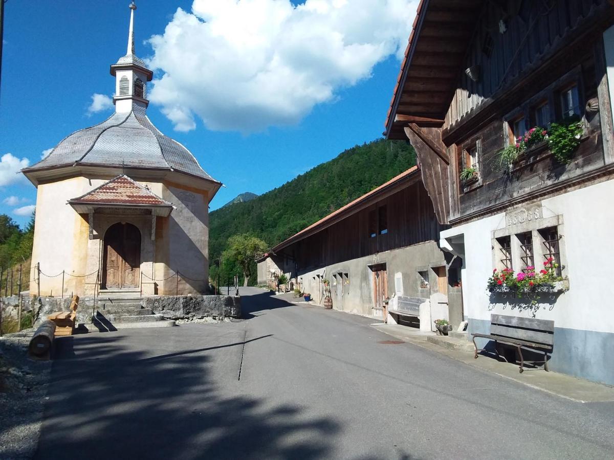 Вилла Chalet Le Tsale Ле-Сьерн Экстерьер фото